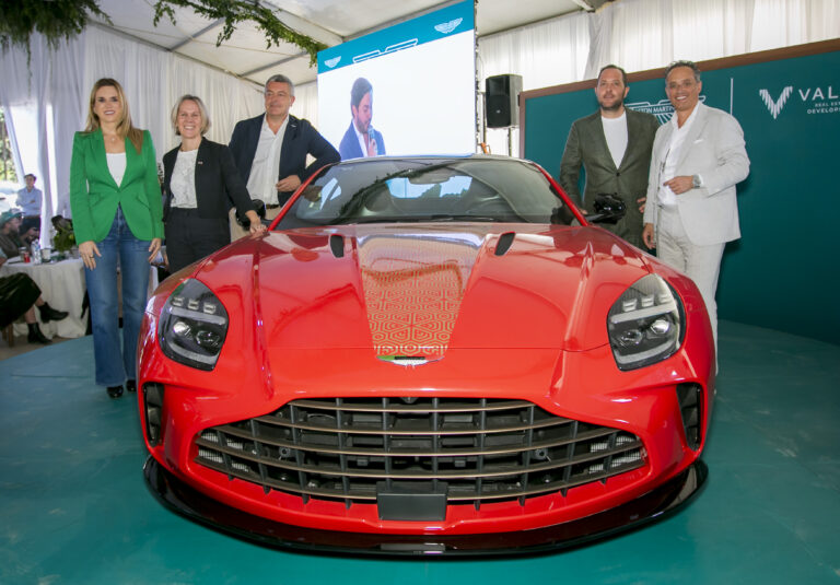 Aston Martin Proyecta su Legado Arquitectónico en México