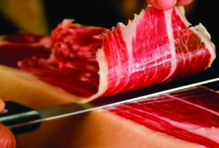 El Jamón Ibérico es el Oro Rojo de la Dehesa