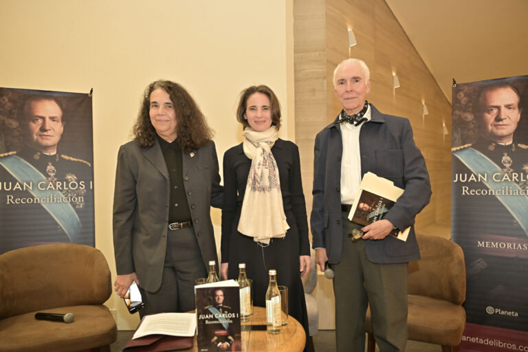 Reconciliación: Juan Carlos I Rompe el Silencio Real en una Obra de Legado y Verdad