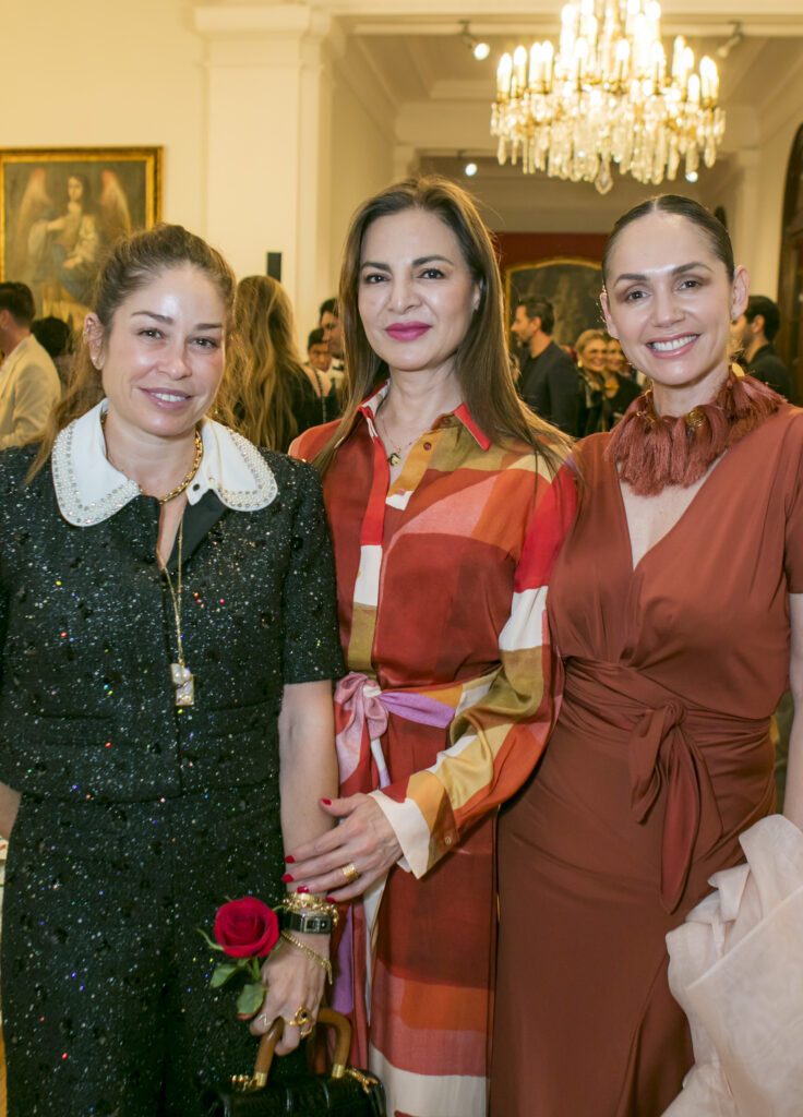 Victoria Vicuña, Jamehel Guerra y Pao Hinojos