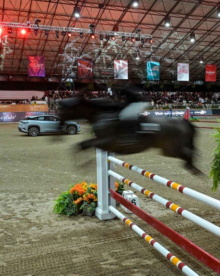Equestrian Night: Deporte, velocidad y el ambiente más exclusivo de la CDMX